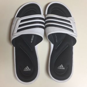 Women’s Adidas slides